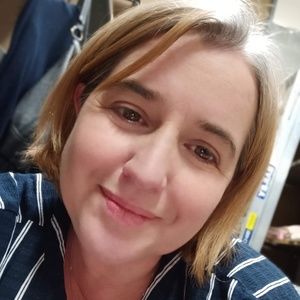 Meet your Posher, Angela